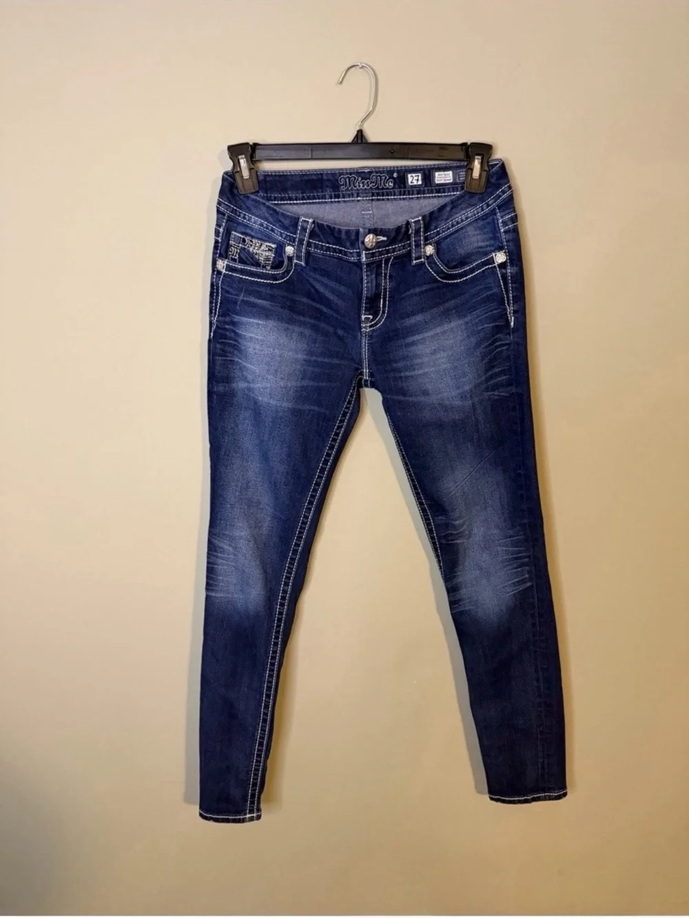 Gorgeous Miss Me Mid-Rise Easy Skinny Jeans With Embellished Pockets 31” Inseam